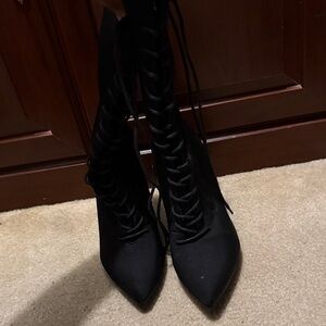 Elegant Black Lace-Up Women's Boots